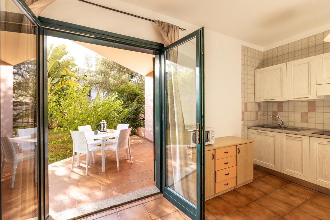 Apartment I Mirti Bianchi - Bilo 4 By Interhome Santa Teresa Gallura Exterior photo